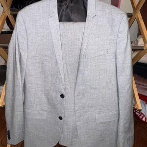 Light Gray Men's Skinny Fit 2 Piece Suit H&M (38R, pants 32R)